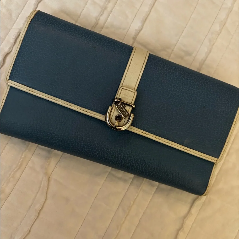 Coach Trifold Wallet and checkbook cover Blue silver Hardwear